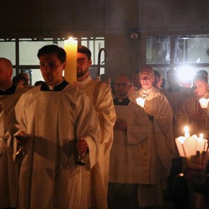 Nadbiskup Kutleša predvodio Vazmeno bdjenje